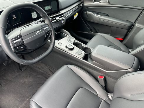 New 2026 Kia Sportage EX AWD/4WD image 11