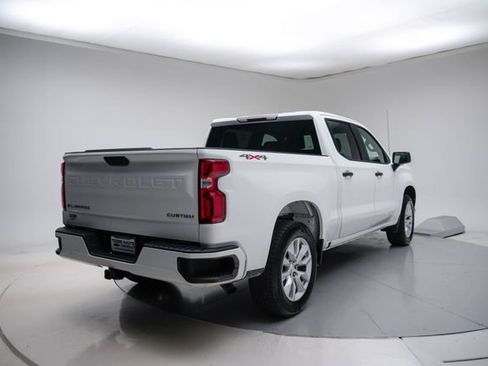 Used 2022 Chevrolet Silverado 1500 Custom AWD/4WD image 6