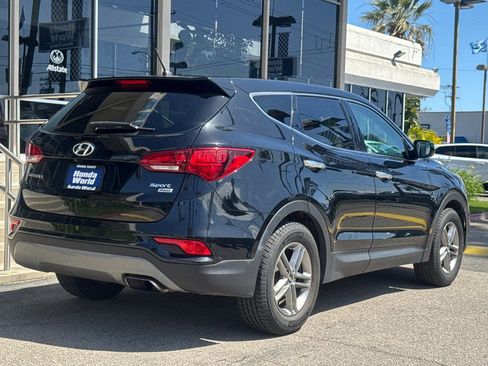 Used 2018 Hyundai Santa Fe Sport AWD/4WD image 12