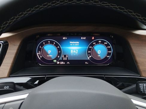 New 2026 Volkswagen Atlas SE image 15