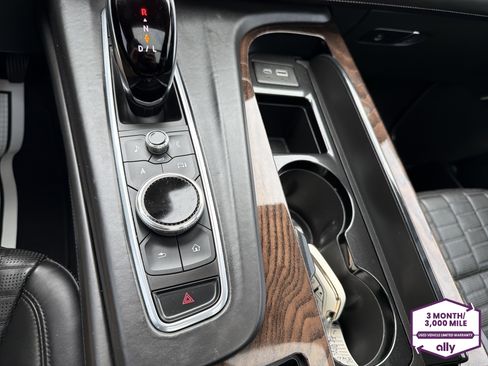 Used 2021 Cadillac Escalade ESV Sport Platinum w/ Heavy-Duty Trailer Package AWD/4WD image 26