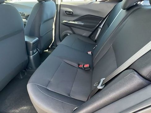 New 2025 Nissan Kicks Play S image 15
