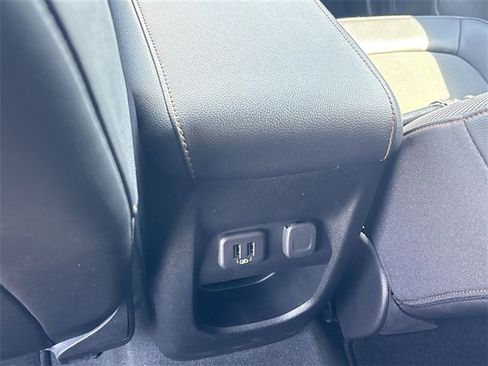 Certified 2022 GMC Canyon AT4 w/ Trailering Package image 19