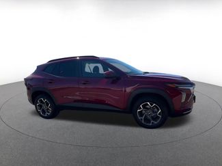 Used 2025 Chevrolet Trax LT video 2