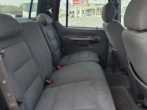 Used 2001 Ford Explorer Sport Trac 4x4 image 12