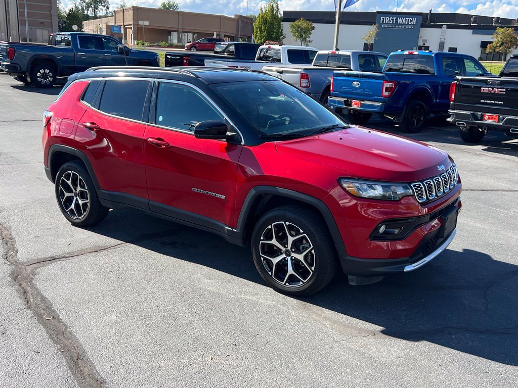 Used 2025 Jeep Compass Limited AWD/4WD image 6