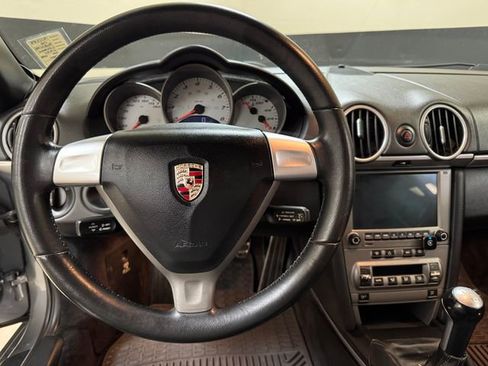 Used 2006 Porsche Cayman S RWD image 9