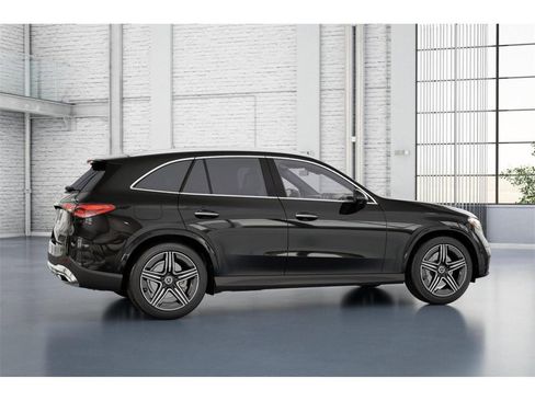 New 2026 Mercedes-Benz GLC 300 4MATIC image 18