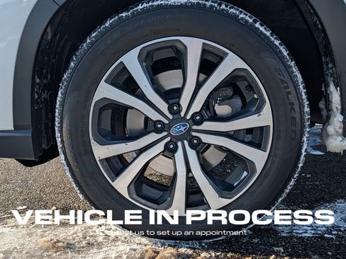 Used 2023 Subaru Forester Limited image 15