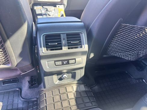 Used 2018 Audi Q5 2.0T Premium AWD/4WD image 34
