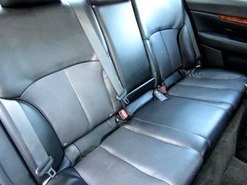 Used 2012 Subaru Legacy 2.5i Limited image 30