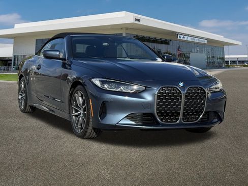 Certified 2023 BMW 430i Convertible w/ Convenience Package image 2