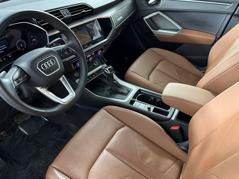 Used 2023 Audi Q3 2.0T Premium Plus w/ Premium Plus Package AWD/4WD image 9
