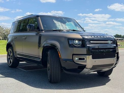 Certified 2020 Land Rover Defender 110 X image 11