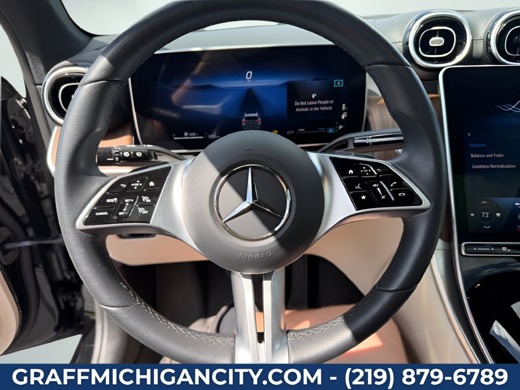 Used 2024 Mercedes-Benz GLC 300 4MATIC image 16