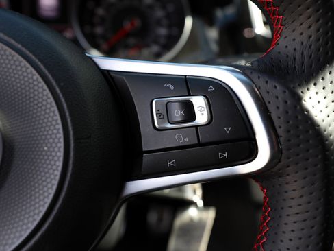 Used 2018 Volkswagen GTI S image 22