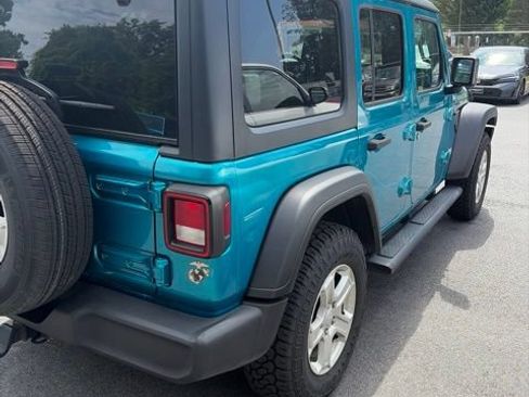 Used 2020 Jeep Wrangler Unlimited Sport S AWD/4WD image 3