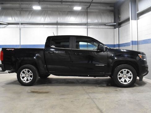 Used 2020 Chevrolet Colorado LT AWD/4WD image 26