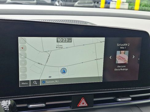 Used 2024 Hyundai Elantra Blue FWD image 14