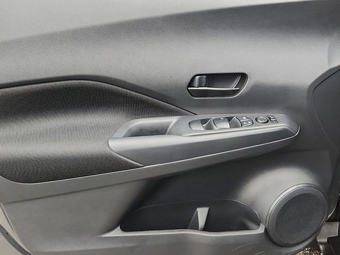Certified 2025 Nissan Kicks Play S FWD image 13