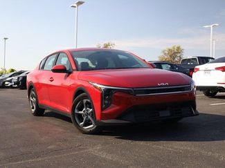 New 2025 Kia K4 LXS video 2
