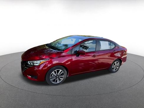 Used 2025 Nissan Versa SV FWD image 10