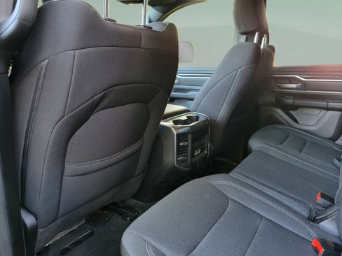 Used 2023 RAM 1500 Big Horn AWD/4WD image 5