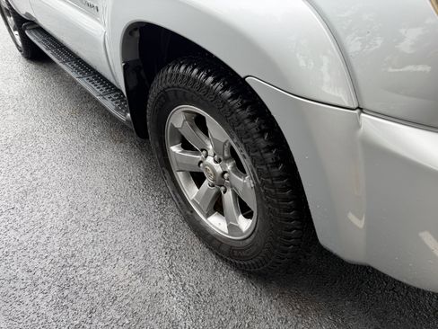Used 2008 Toyota 4Runner Limited RWD image 11