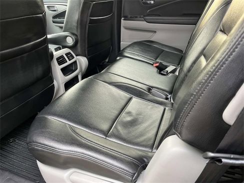 Used 2020 Honda Pilot LX image 20