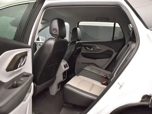 Used 2023 GMC Terrain SLT FWD image 15