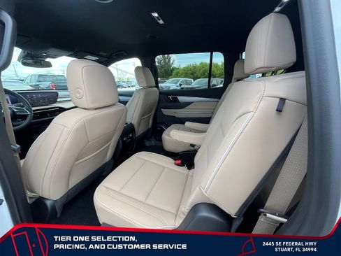 New 2026 Buick Enclave Preferred FWD image 13