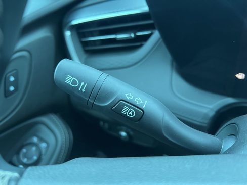 Used 2025 Buick Encore GX Preferred image 14