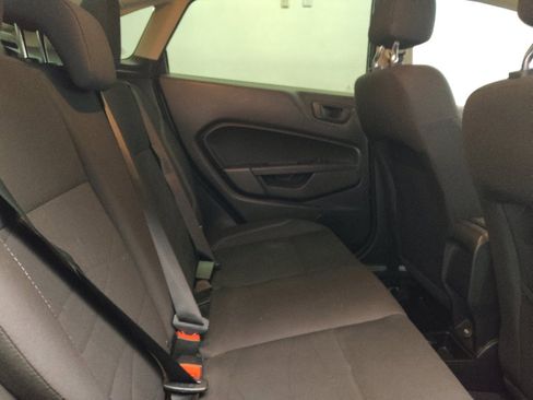 Used 2018 Ford Fiesta SE image 19
