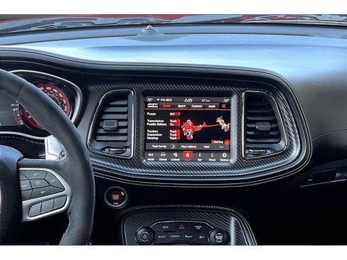 Used 2022 Dodge Challenger SRT Hellcat image 7