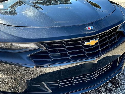 Used 2022 Chevrolet Camaro LT image 32