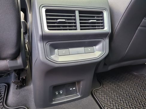 New 2025 Volkswagen Atlas Cross Sport SEL R-Line AWD/4WD image 14