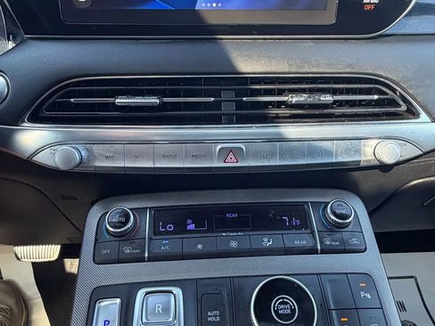 Used 2020 Hyundai Palisade Limited image 13