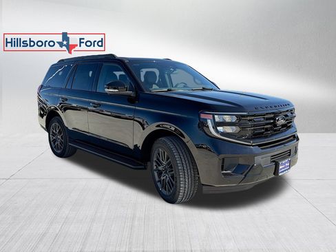 New 2026 Ford Expedition Platinum w/ Stealth Appearance Package image 4