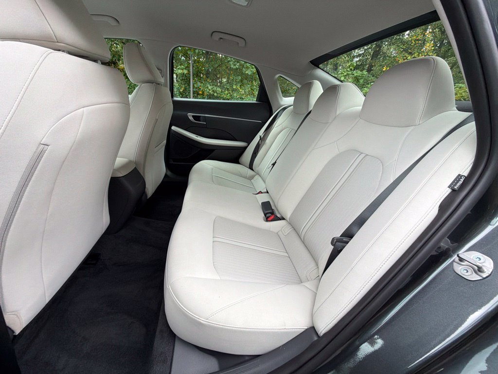 Certified 2026 Hyundai Sonata SE FWD image 13