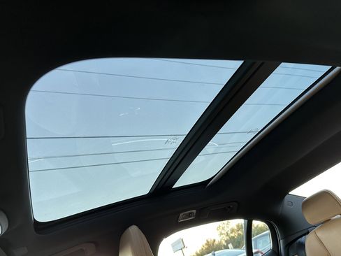 Used 2019 Volvo S60 T6 Inscription image 18