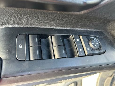 Used 2024 Toyota Tacoma SR5 RWD image 18