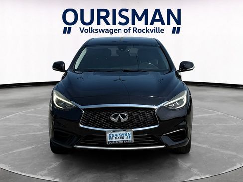 Used 2018 INFINITI QX30 FWD image 6