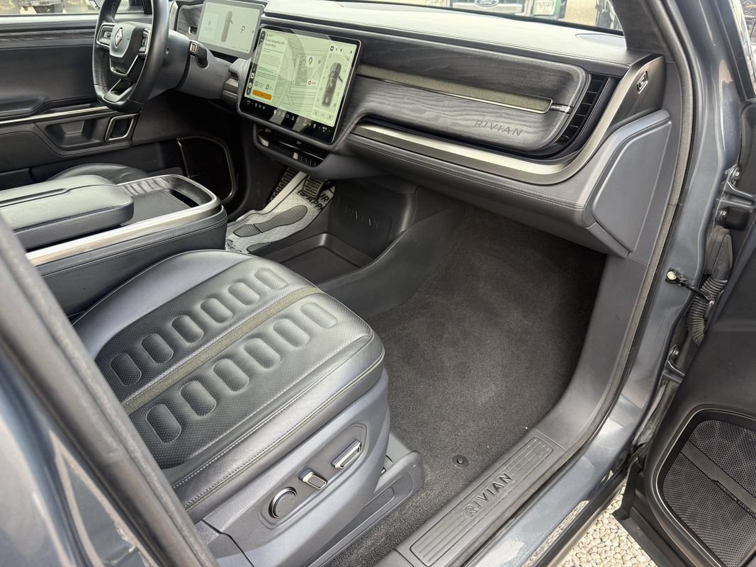 Used 2022 Rivian R1T Launch Edition AWD/4WD image 14