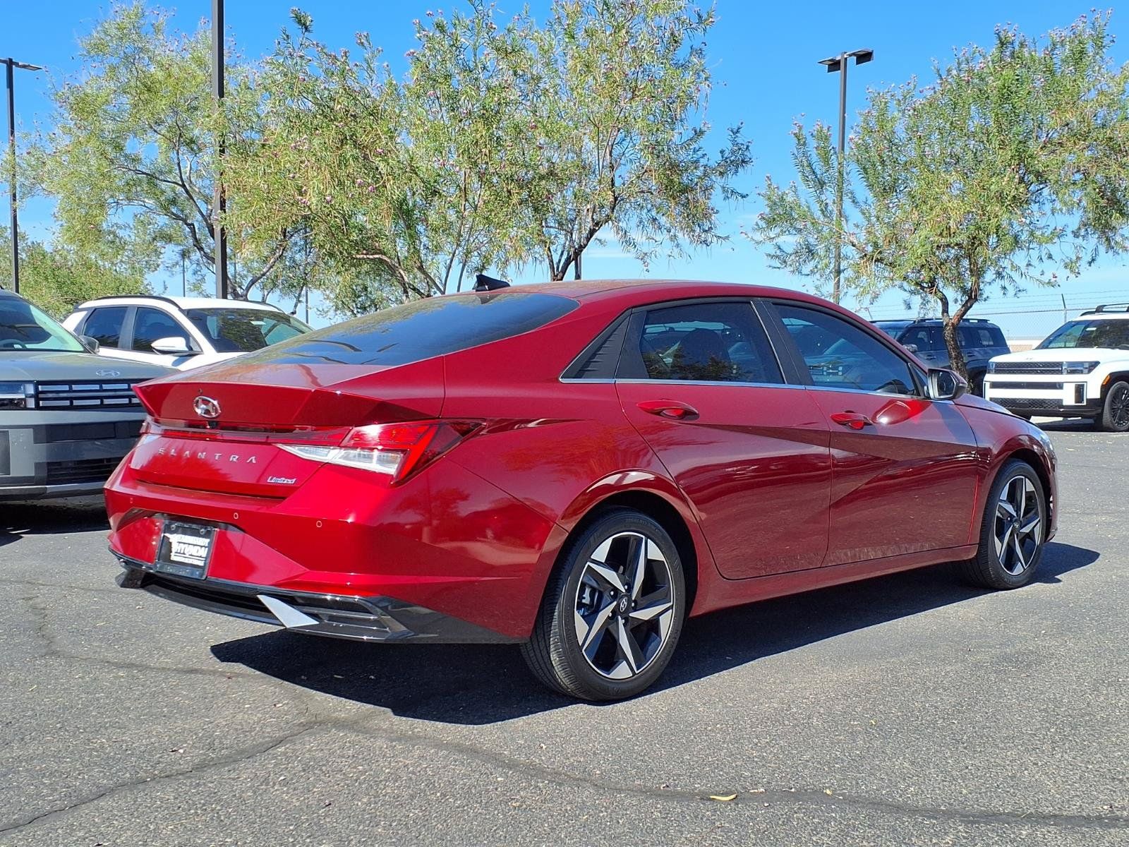 Certified 2023 Hyundai Elantra Limited FWD image 6