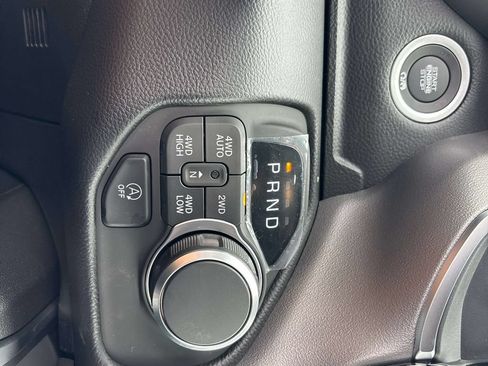 New 2026 RAM 1500 Big Horn AWD/4WD image 13