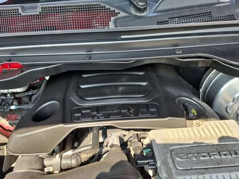 Used 2024 RAM 1500 Laramie AWD/4WD image 32