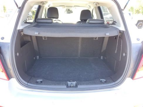 Used 2019 Chevrolet Trax LT w/ LT Convenience Package FWD image 8