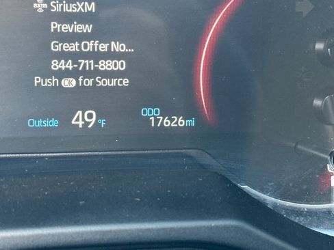 Certified 2025 Toyota RAV4 LE image 40