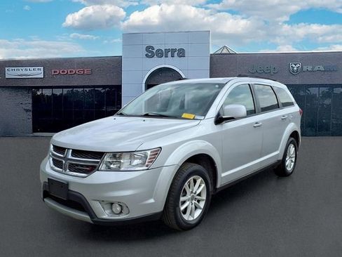 Used 2014 Dodge Journey SXT w/ Quick Order Package 22C FWD image 3