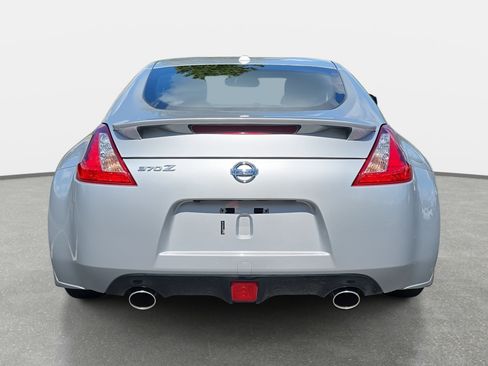 Used 2020 Nissan 370Z Touring Sport image 6